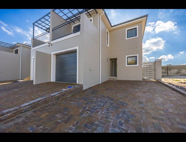 3 BEDROOM HOUSE FOR SALE IN BRACKENFELL SOUTH